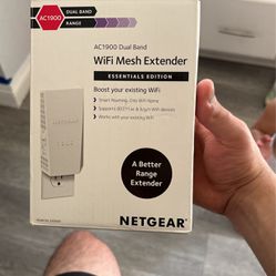 WiFi Mesh Extender Netgear