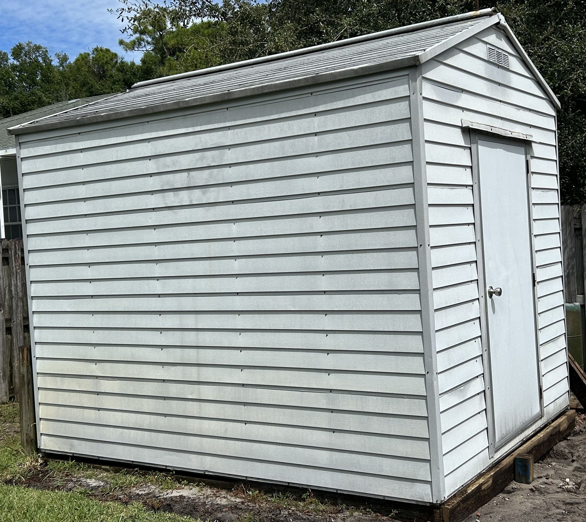 ALUMINUM STORAGE SHED 8X10FT