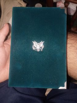 Moneda De Libro De Plata