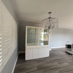 Large Lighted Mirrored Glass Curio Cabinet – Modern Glam Display Case