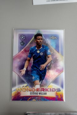 Topps Chrome Estêvão Willian Wonderkids RC Card
