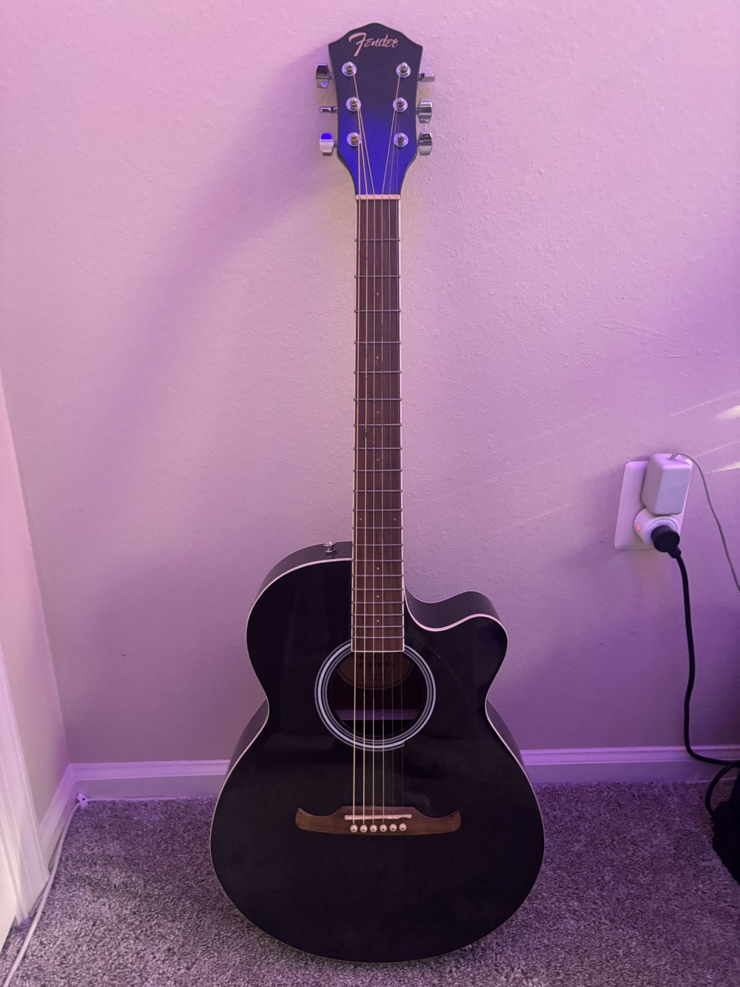Fender Black Built In Tuner Acoustic Guitar 1/4 Cable Input With
