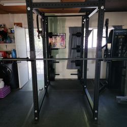 Rogue Fitness RML 690 Power Rack for Sale in Las Vegas NV
