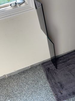 Glass shelf