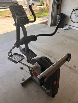 Proform 500 Le Elliptical for Sale in Rialto CA OfferUp