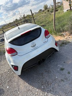 2016 Hyundai Veloster
