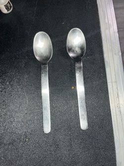 Set of 2 Stainless Steel Spoons