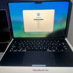 MacBook Air M2 16GB 