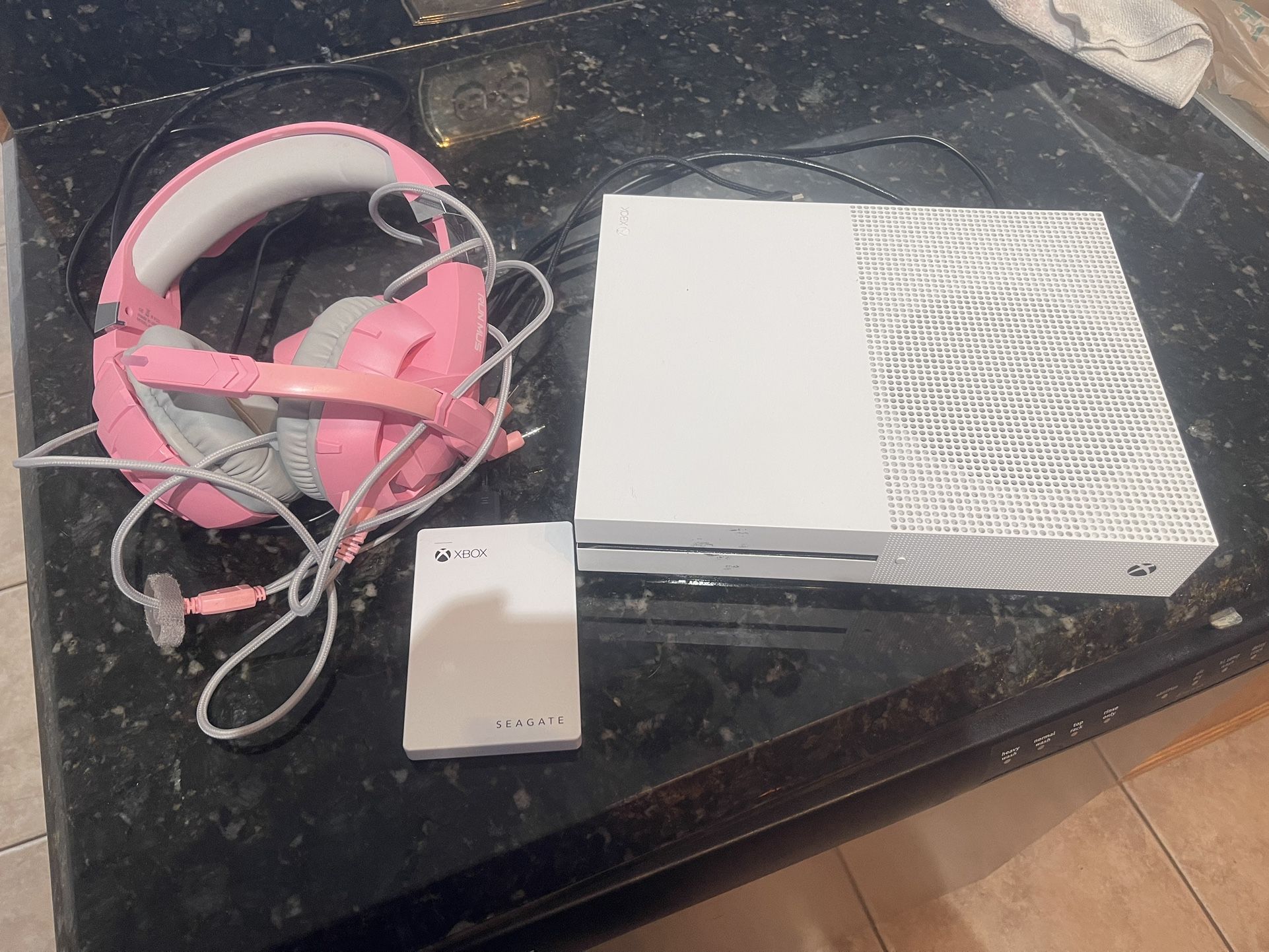 Xbox One S With Headphones And Seagate