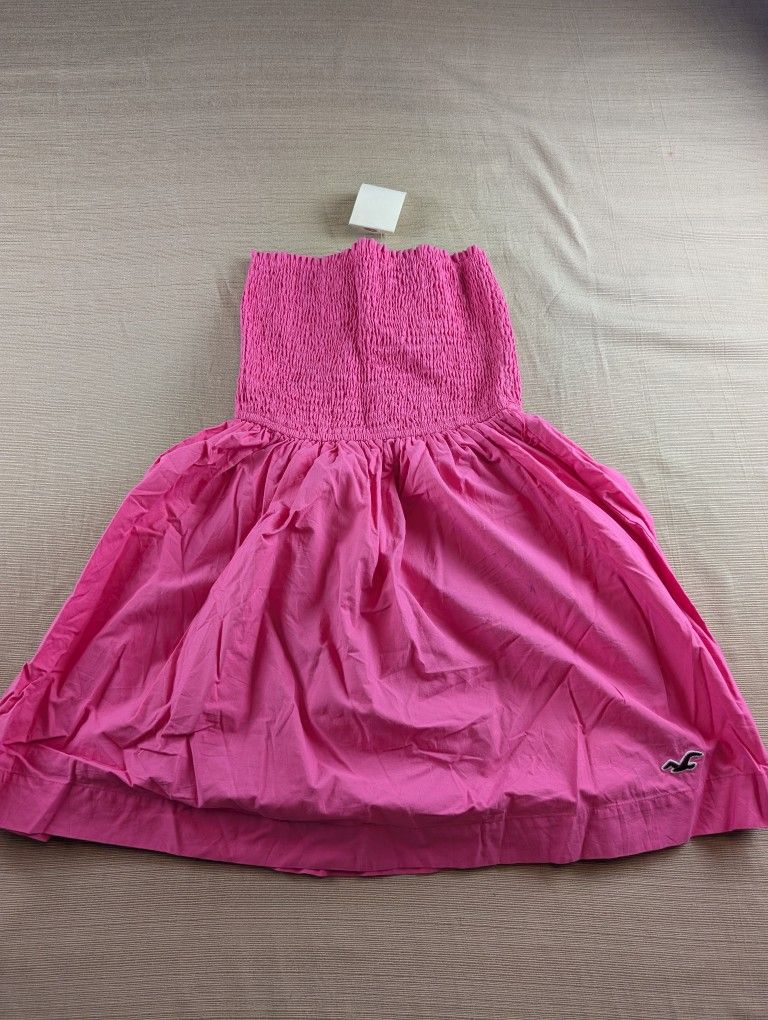 Hollister Strapless Dress Color Pink Size M (NWT)