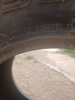 37 1250 17 tire only one