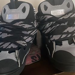 lavins designer brand shoes they go for 1,000 dollars but i want 250