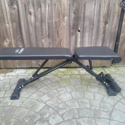 weight Bench 
