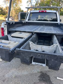 Roll out tool storage by Decked