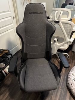 Respawn 110 Ergonomic Gaming Chair