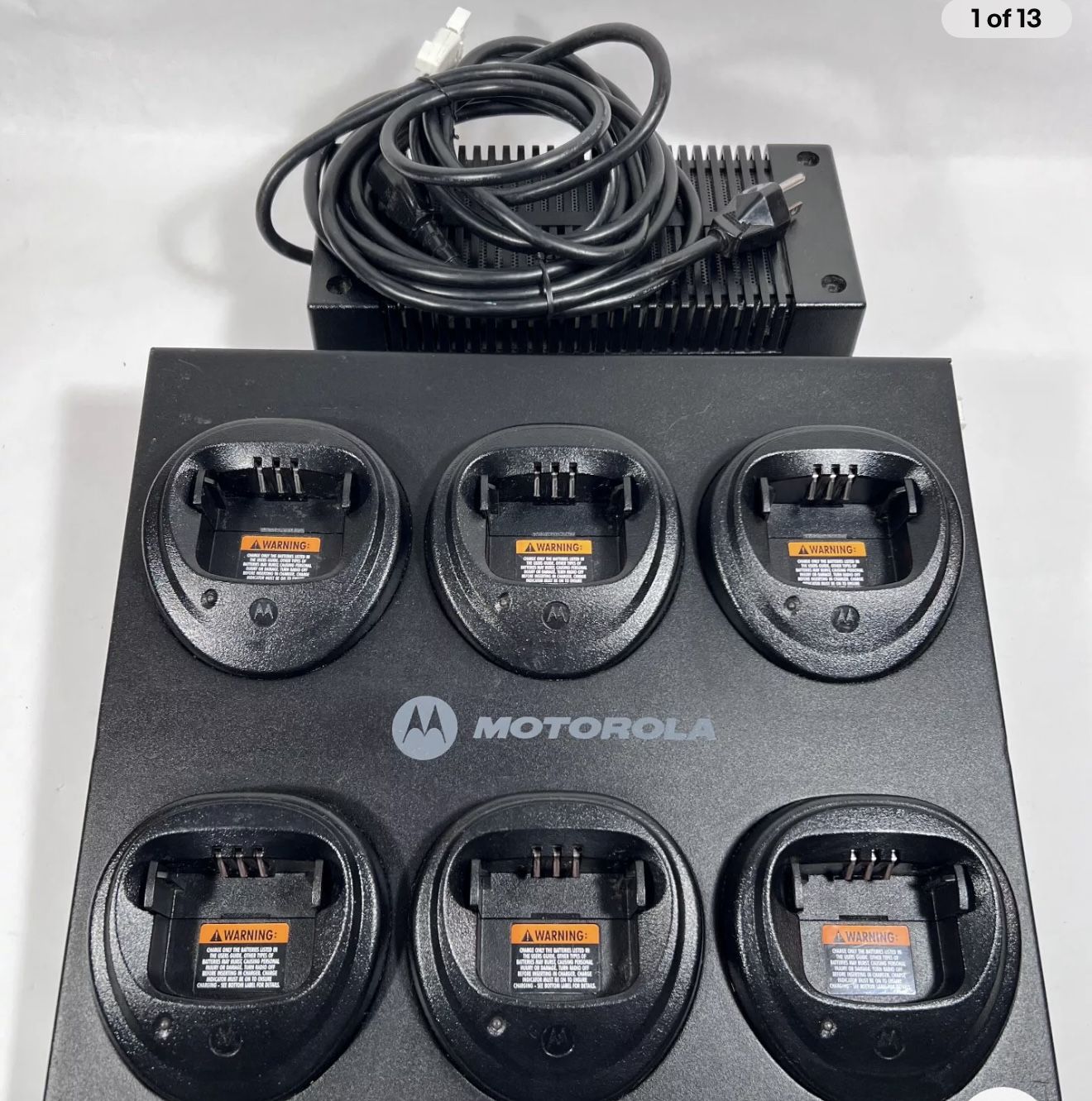 Motorola WPLN4171A CP200 6-Way Charger With US Power Cord