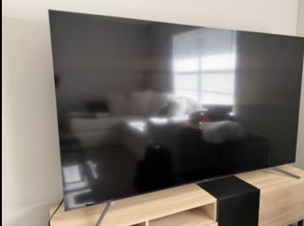 TCL TV FOR SALE 75" QLED 4K TV WITH GOOGLE MOD. 75Q750G + XBOX