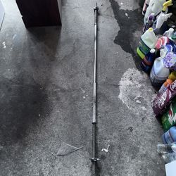 6Ft Barbell Workout Bar. 1-Inch Threaded ends 