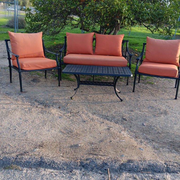 Patio Furniture Set