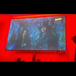 65 inches toshiba 4k smart tv