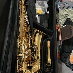 Giardinelli alto saxophone 