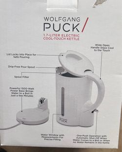 Wolfgang Puck 1.7-Liter Electric Cool-Touch Kettle