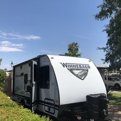 For Sale: 2021 Winnebago Micro Minnie 1700 Bunkhouse – Adventure Ready! By