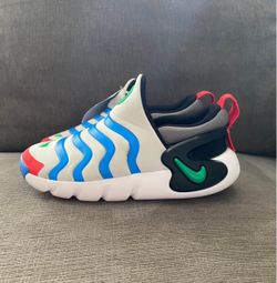Perfect summer shoes. New with tags. Size 3Y