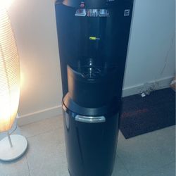 Smart Water Dispenser