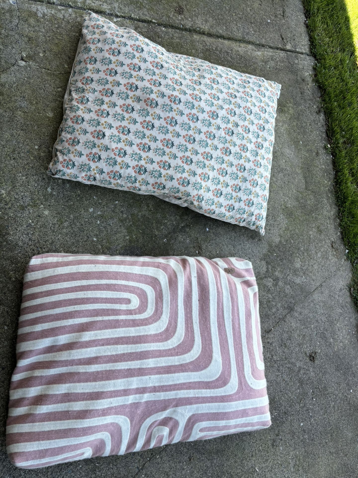 Dog Beds 30 X 40”