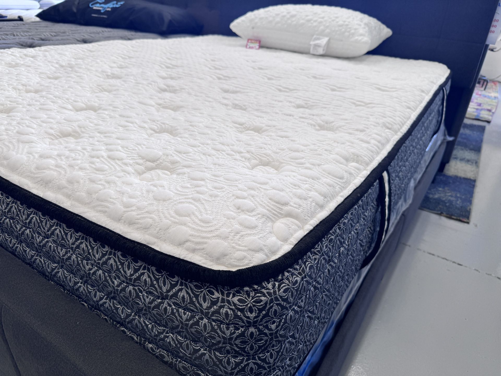 Made in Japan! New Quality Mattresses Only King $528 Queen $428 Full $368 