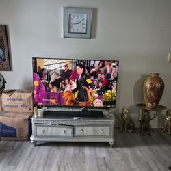 Tv Sony smart TV 65 inches.\nGoogle t v