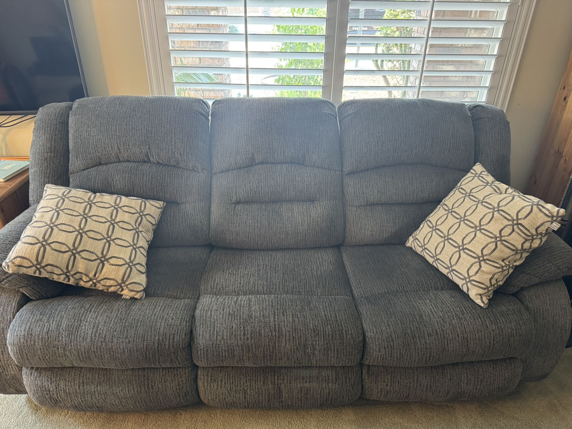 Sofa. Recliner Couch.