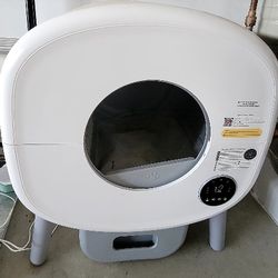 Self Cleaning Kitty Litter Box 