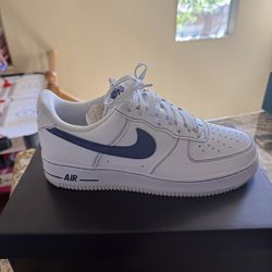 Air Force One size 9.5