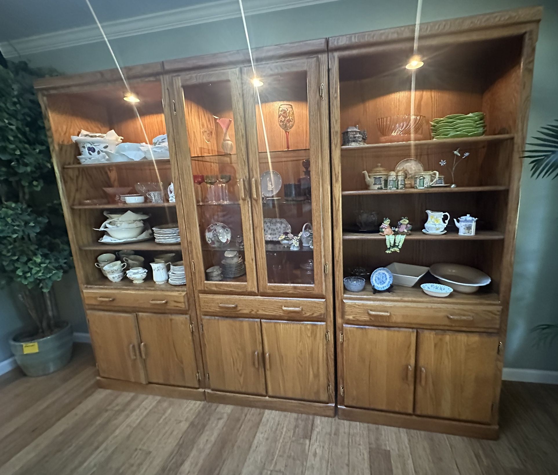 3 Piece Oak China Display Cabinet Hutch Lighted 8’ Across