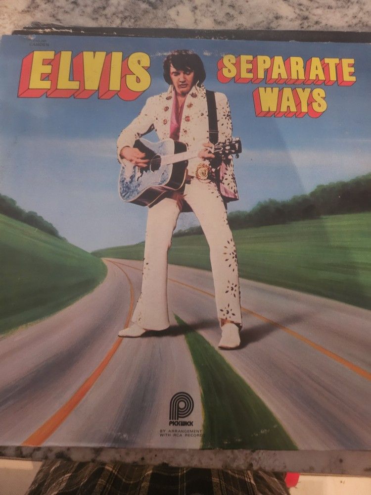Elvis Albums