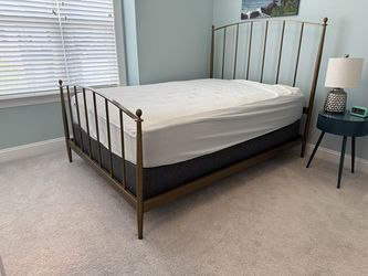Full Size Bed Frame - Metal