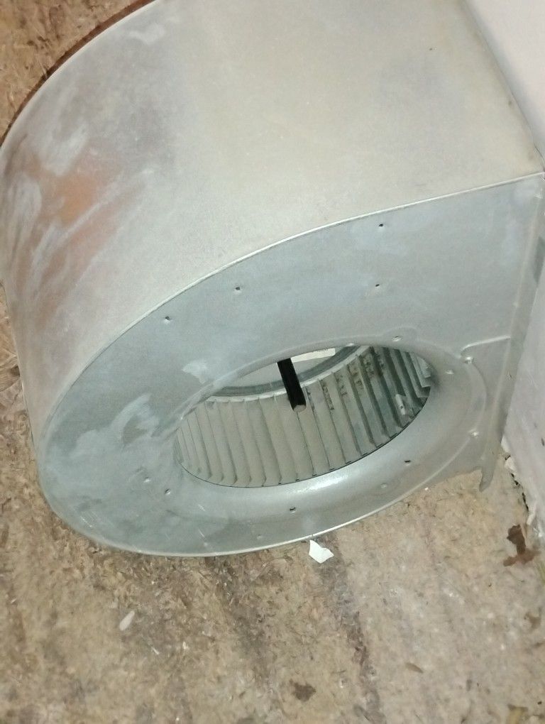 Fan For Gas Or Electric Furnace $20 For A Blower Motor That Goes For 2-3 Hundred Used It's Basically New To