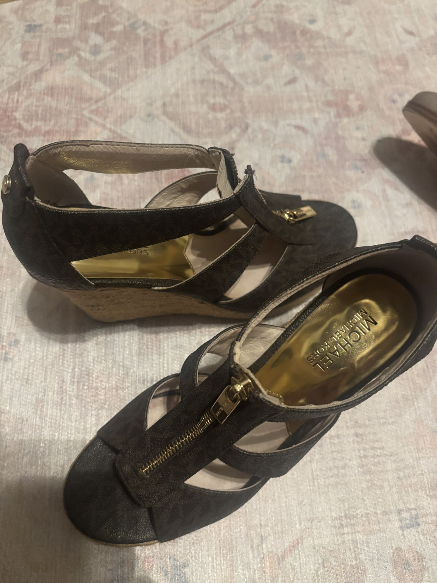 Michael Kors Wedge Brown Logo