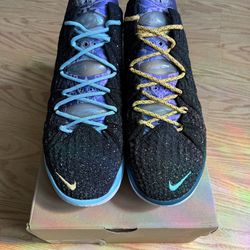 Nike LeBron 18 “Reflections”