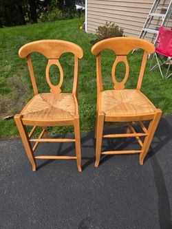 Pair of Wood Dining Chairs with Rush Seats