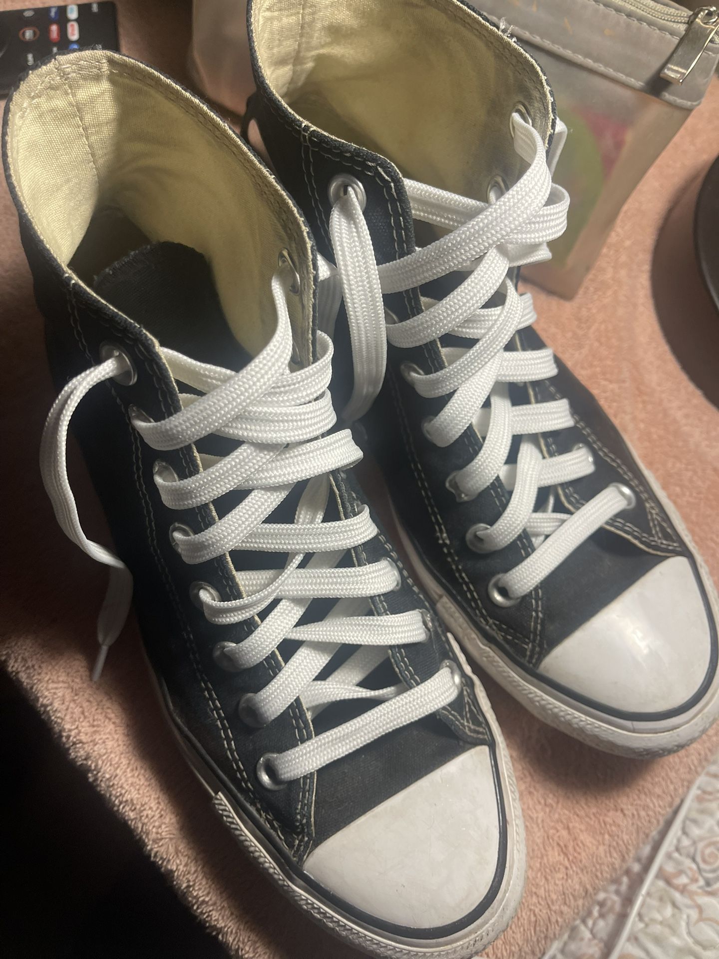 Converse Chuck Allstars Size 7 Men’s/9 Women’s 