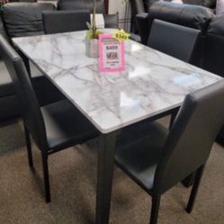 5-pc Dinning Set ( Table + 4 Chair)