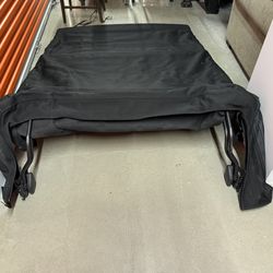 Jeep Wrangler Unlimited OEM Soft Top – 2007–2018 JKU – Excellent Condition
