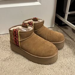 Women’s Platform UGGs