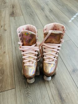 Women’s Roller Skates
