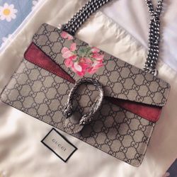 Vintage 𝐆𝐮𝐜𝐜𝐢 Supreme Monogram Blooms Shoulder Bag
