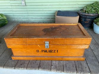 Wooden tool box