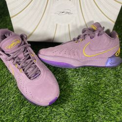 Size 8 - Nike Lebron 21 "Freshwater"